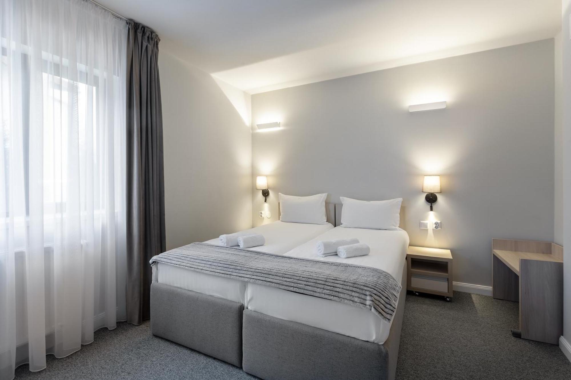 Eden 1 & Eden 2 Hotel 3*