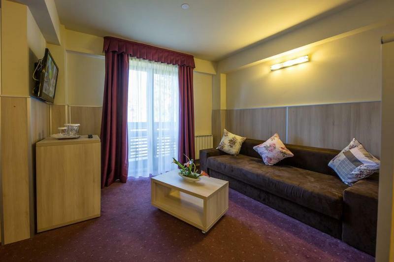 Eden 1 & Eden 2 Hotel 3*